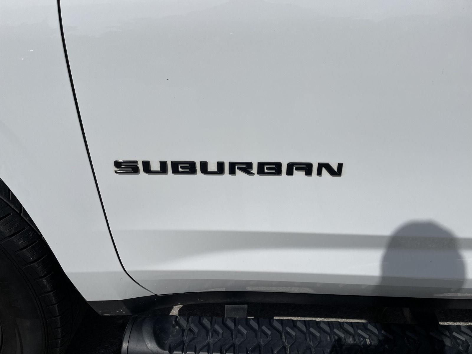Used 2023 Chevrolet Suburban for sale in Lincoln NE