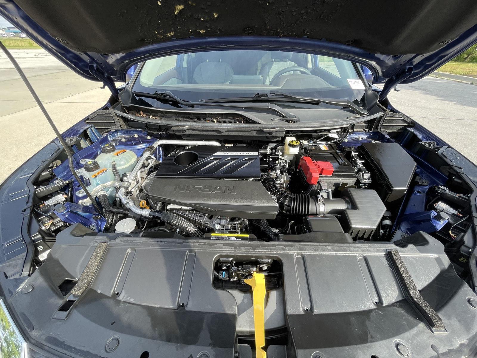 Vehicle photo 33