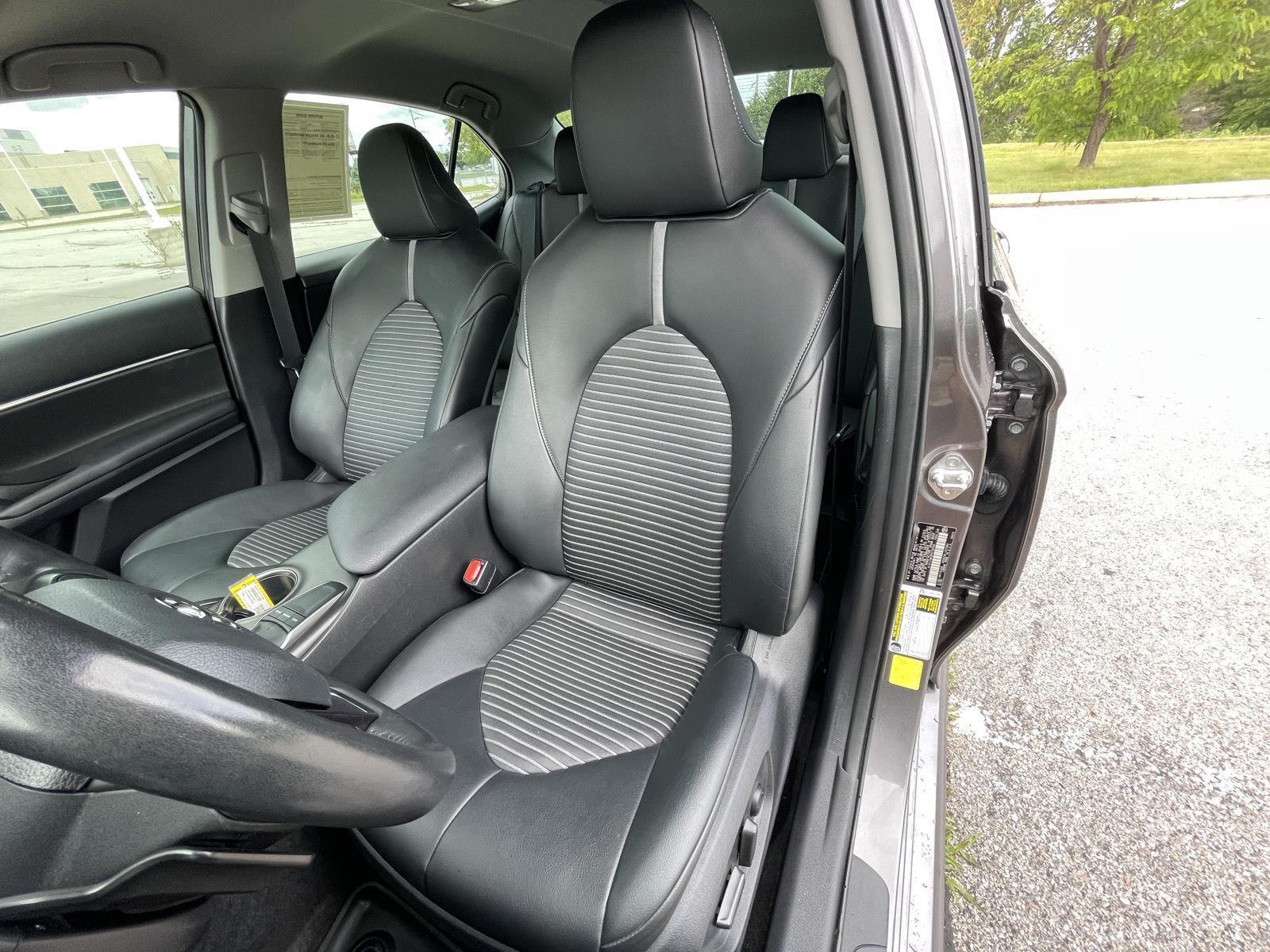Vehicle photo 18