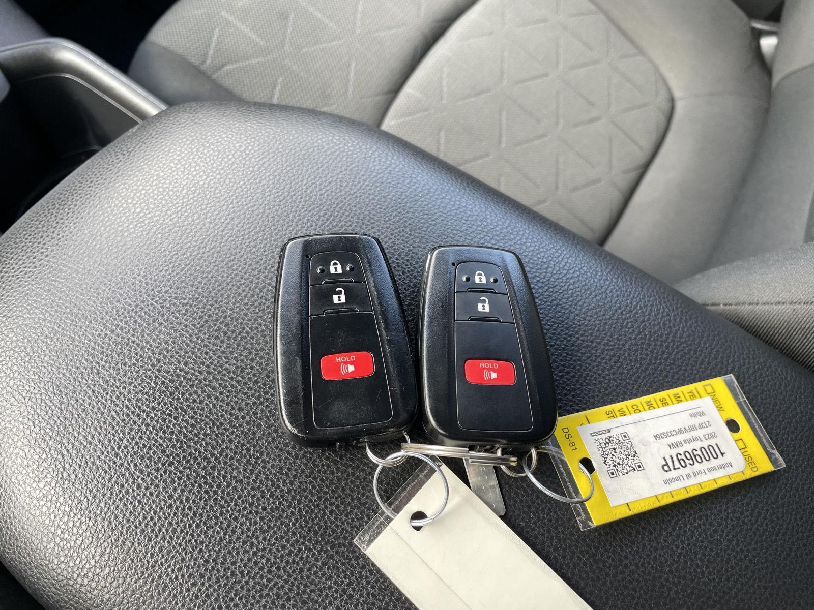 Vehicle photo 36