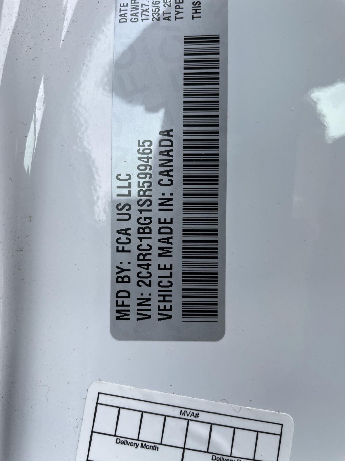 Vehicle photo 32