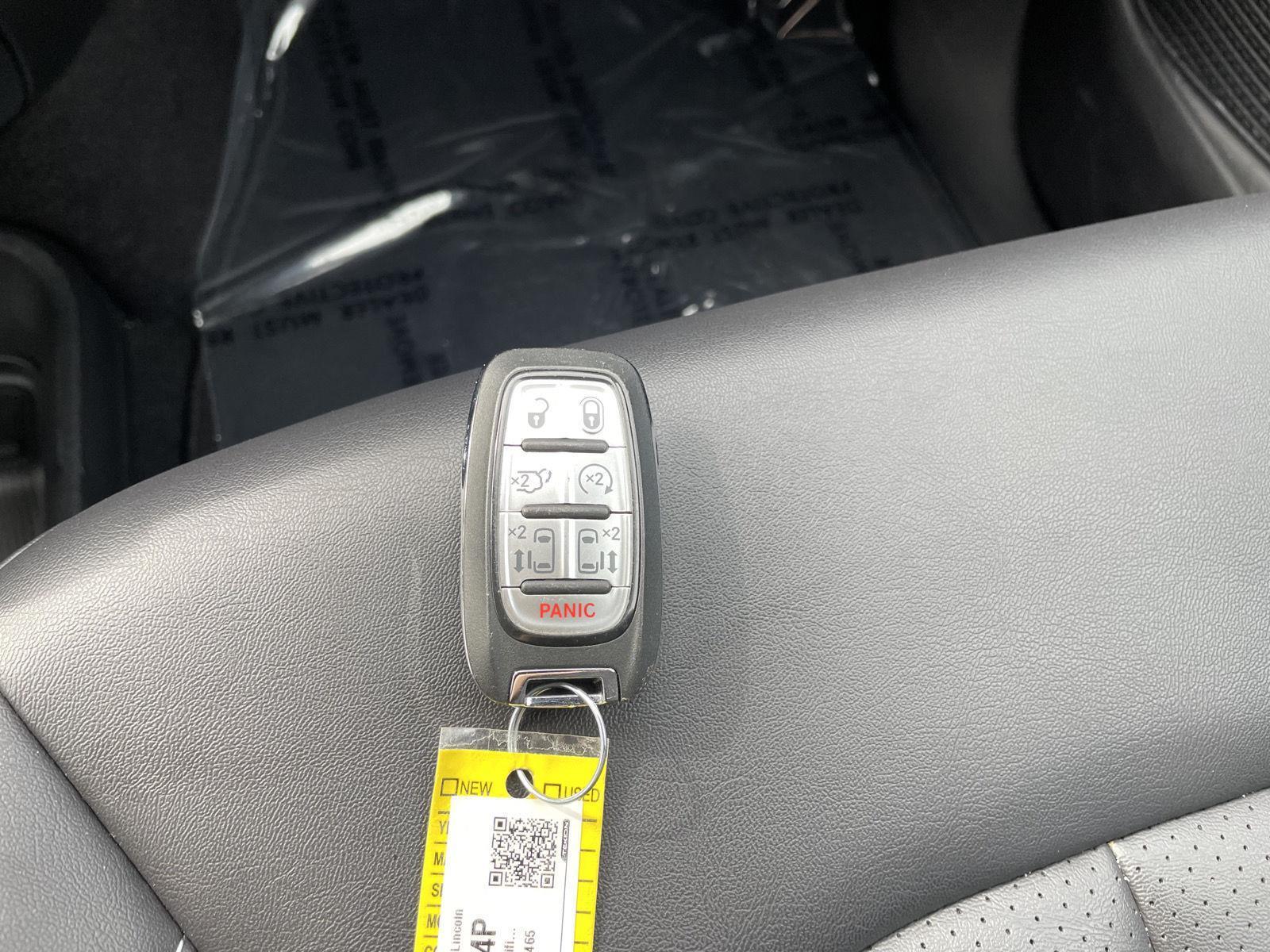 Vehicle photo 38