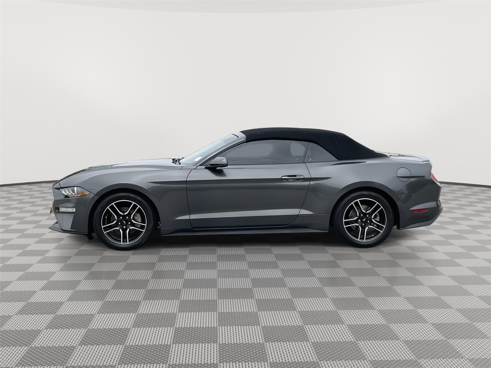 Used 2019 Ford Mustang for sale in Lincoln NE