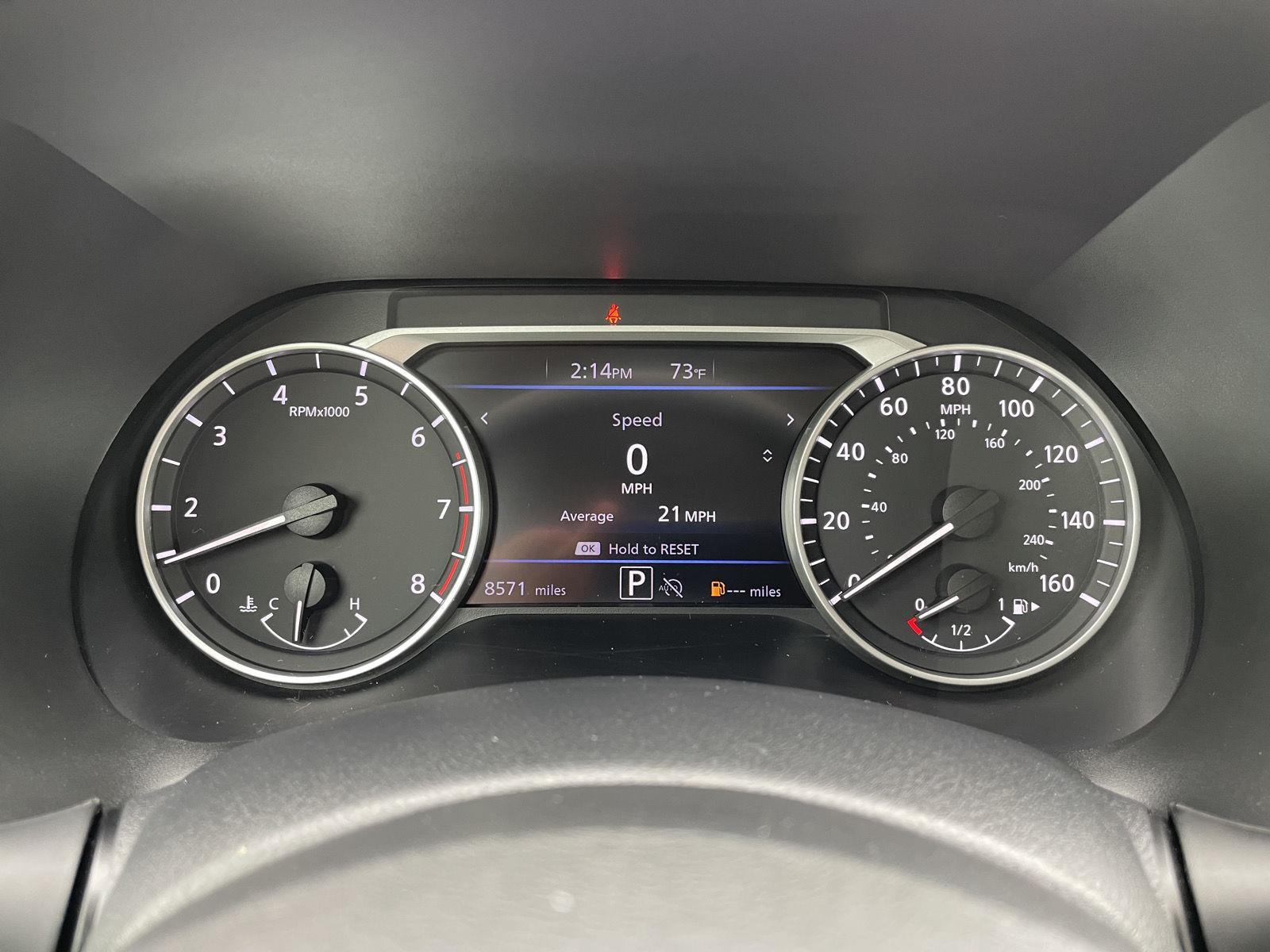 Vehicle photo 15