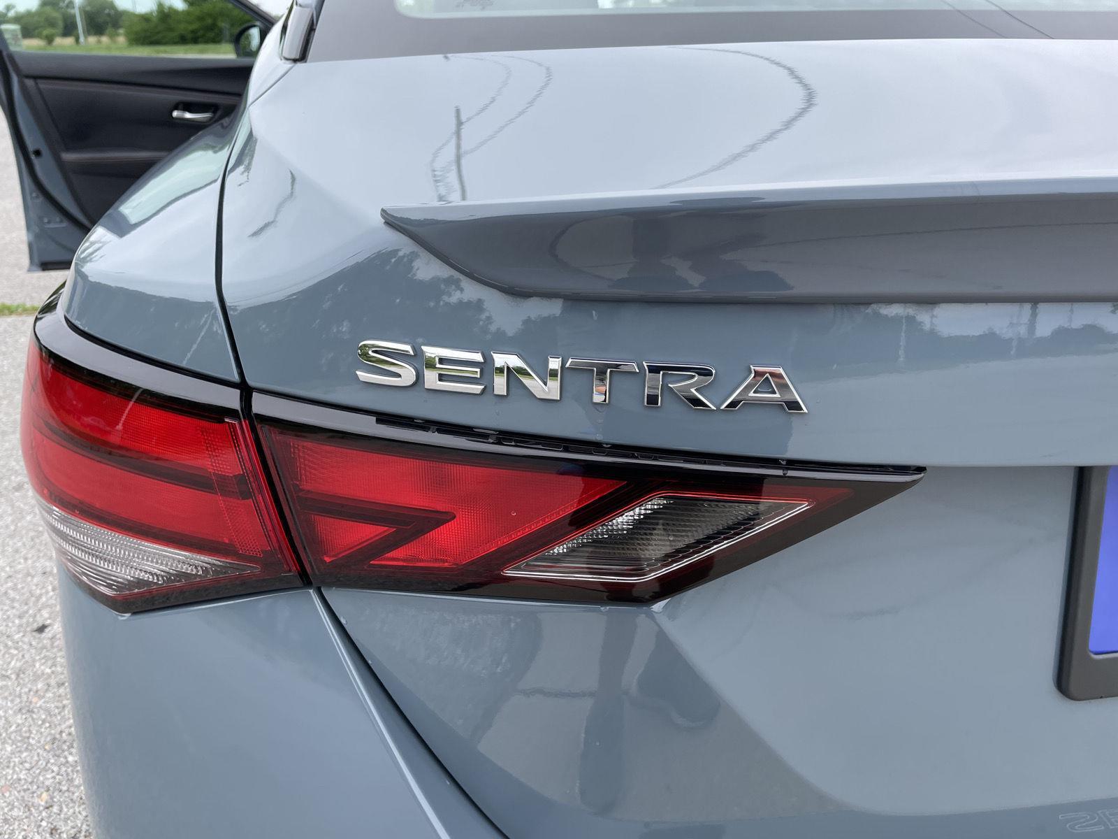 Vehicle photo 36