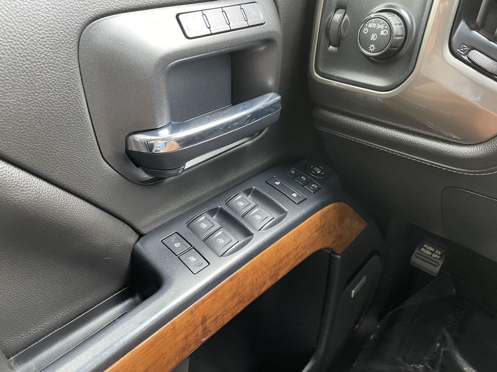 Used 2018 Chevrolet Silverado 1500 for sale in Lincoln NE