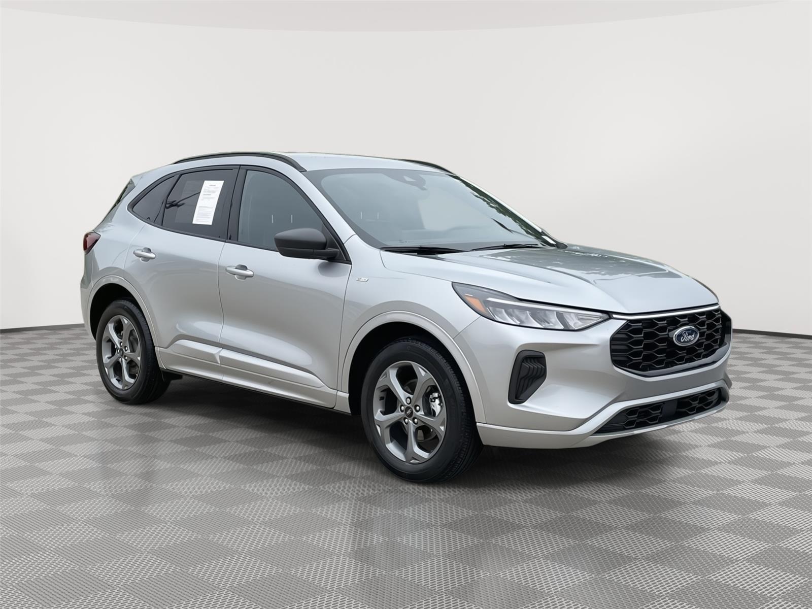 Vehicle photo 5