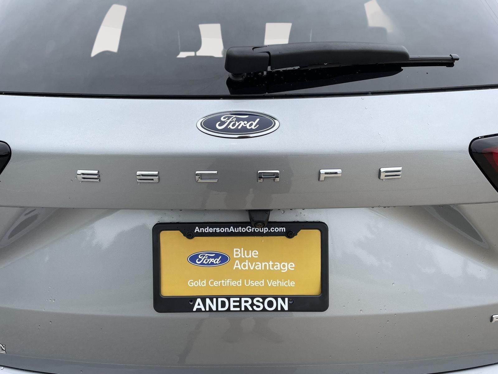 Vehicle photo 37