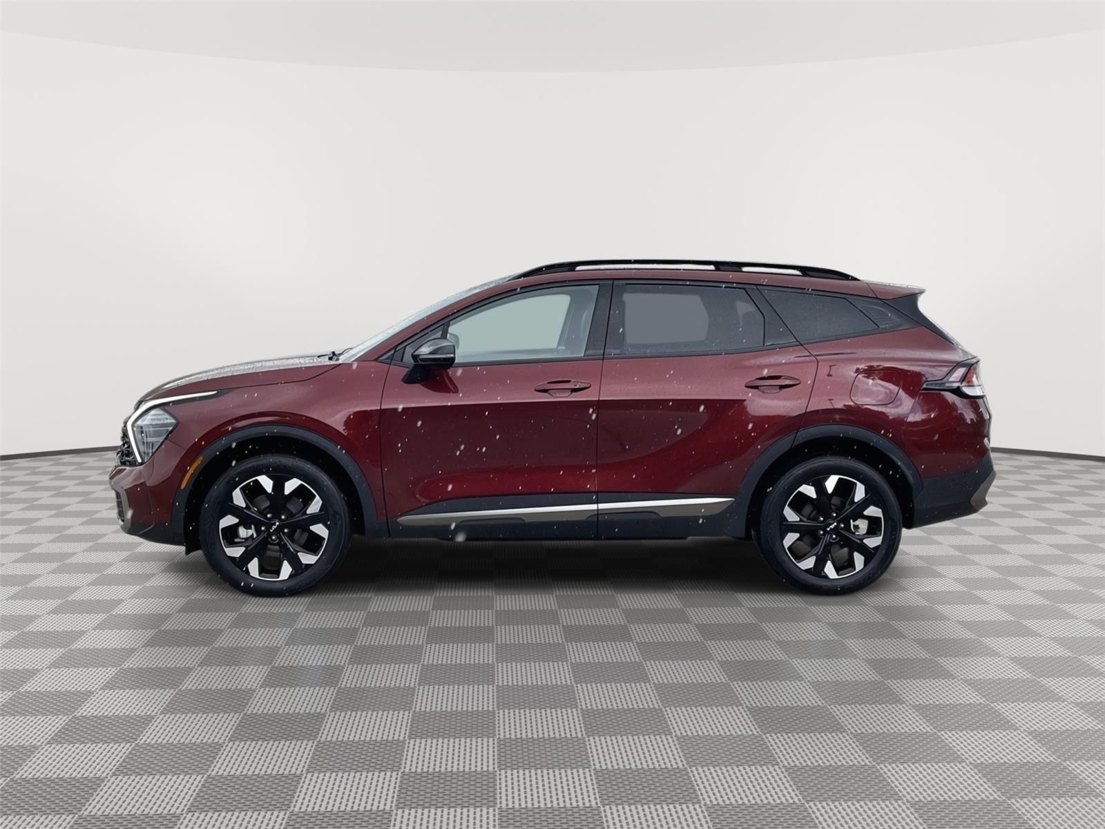 Vehicle photo 2