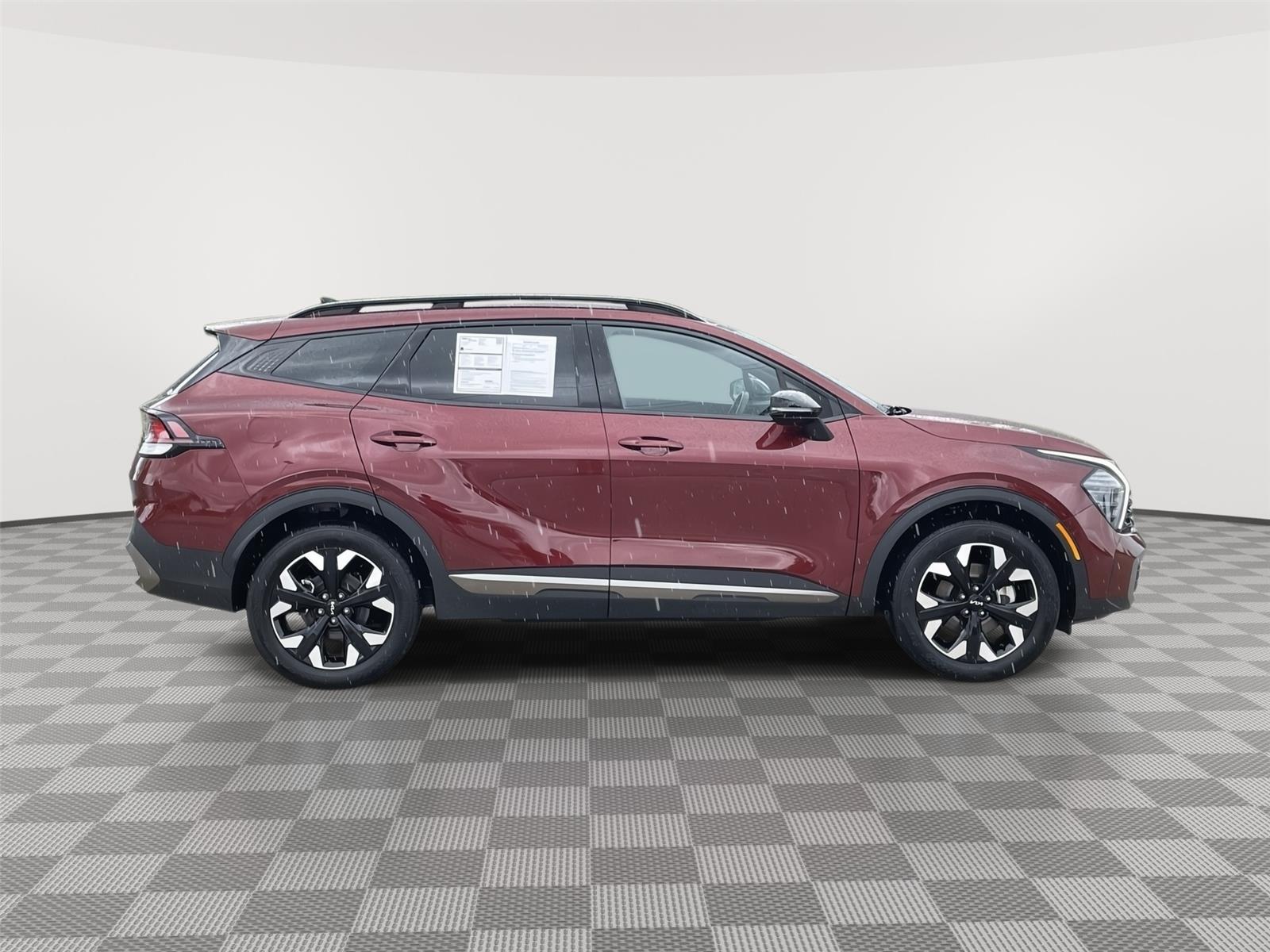 Vehicle photo 6
