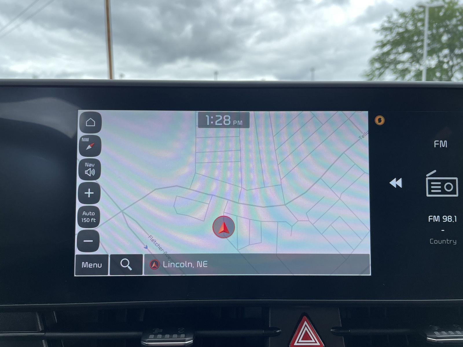 Vehicle photo 25