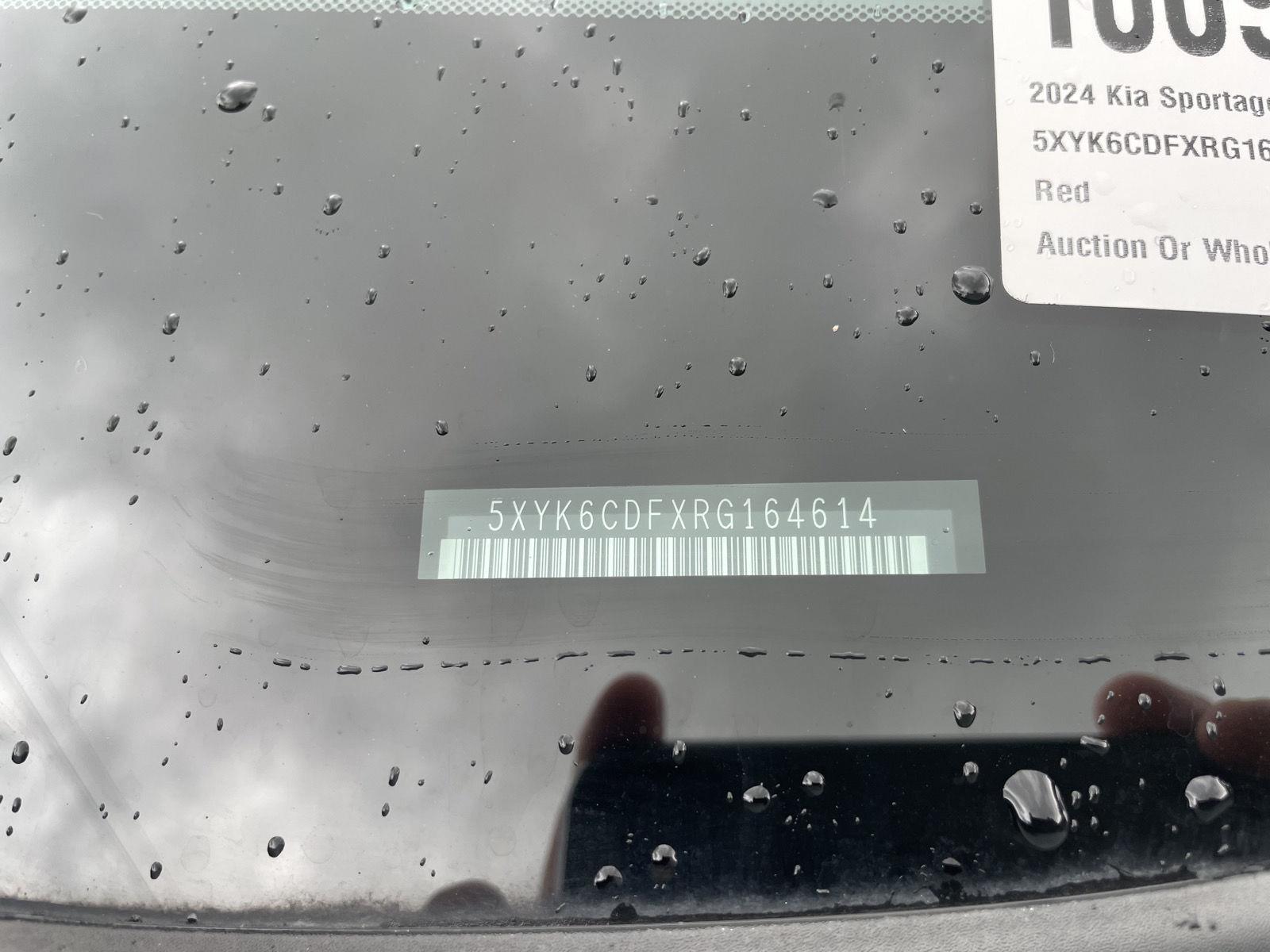 Vehicle photo 34