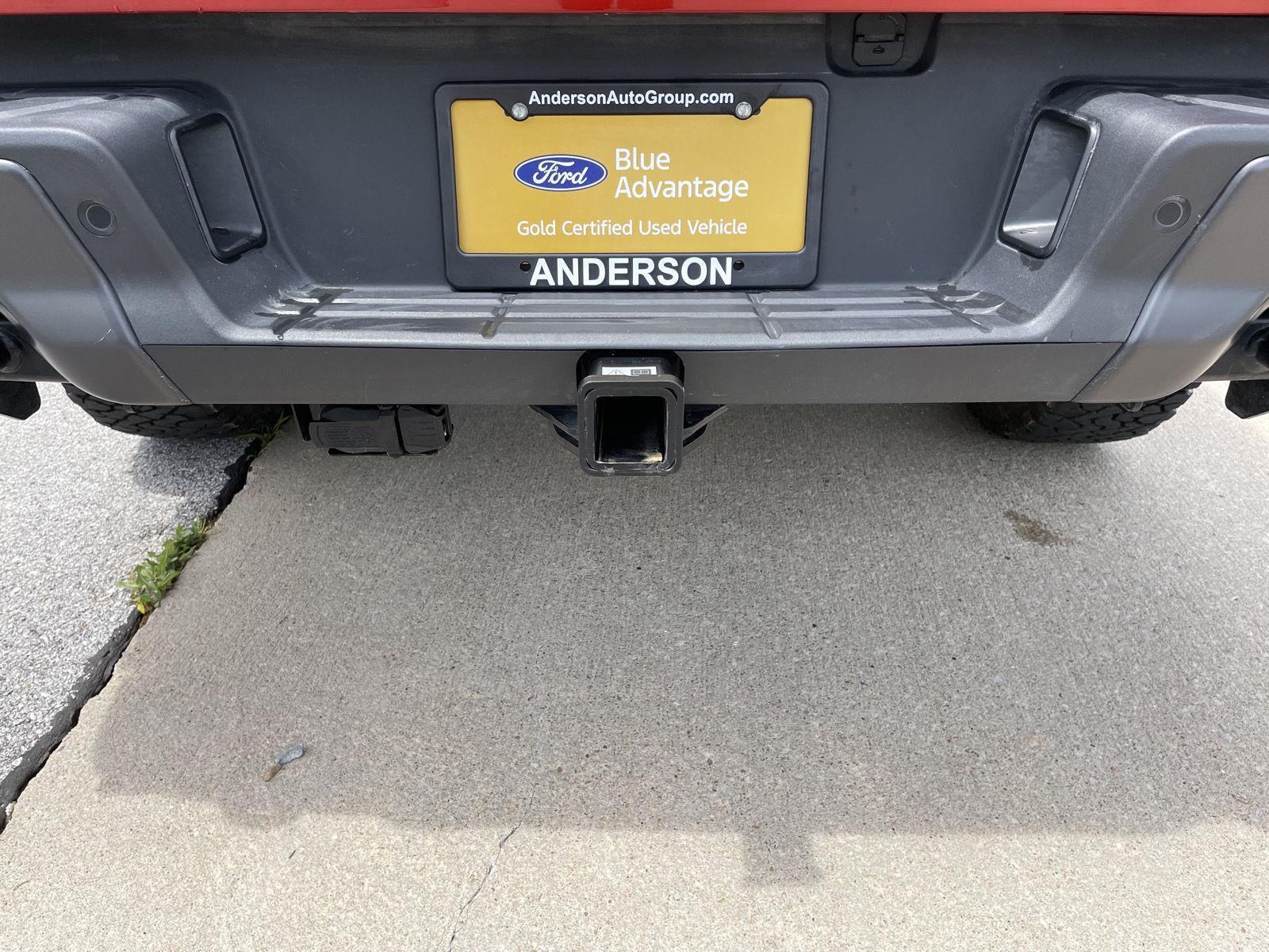 Vehicle photo 38
