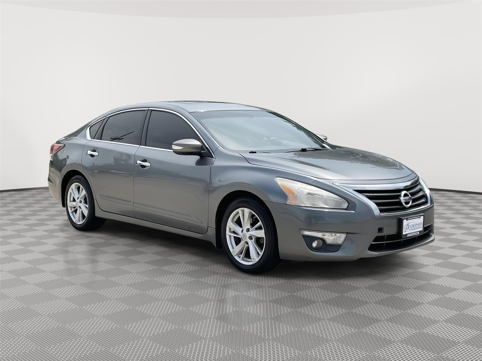 Used 2015 Nissan Altima for sale in Lincoln NE