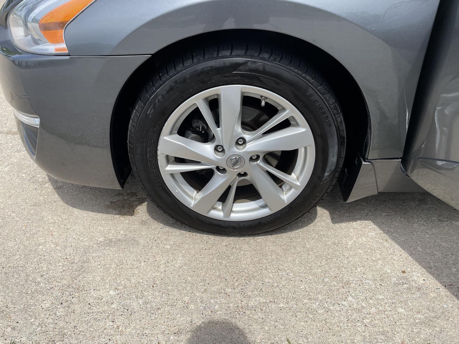 Used 2015 Nissan Altima for sale in Lincoln NE