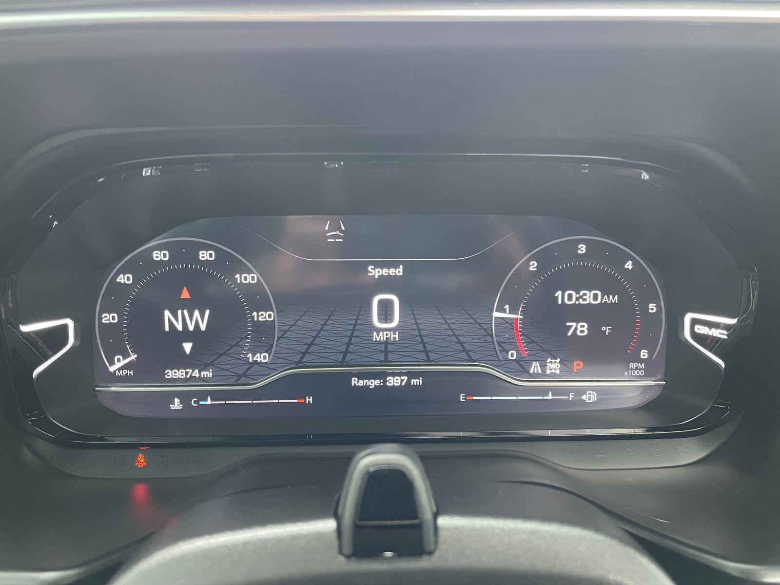 Vehicle photo 15
