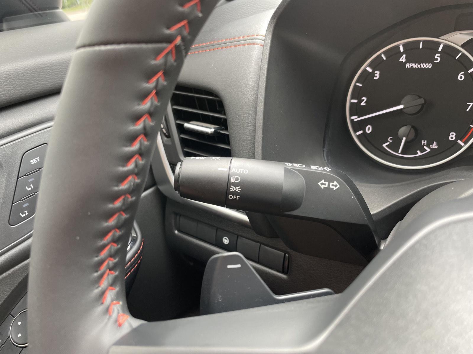Vehicle photo 16