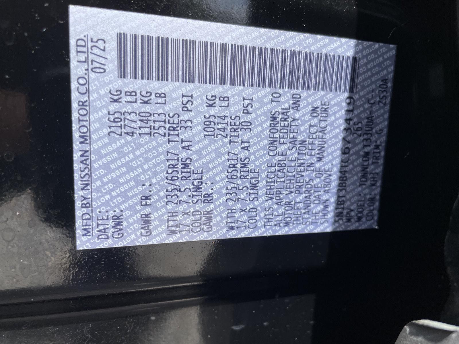 Vehicle photo 35