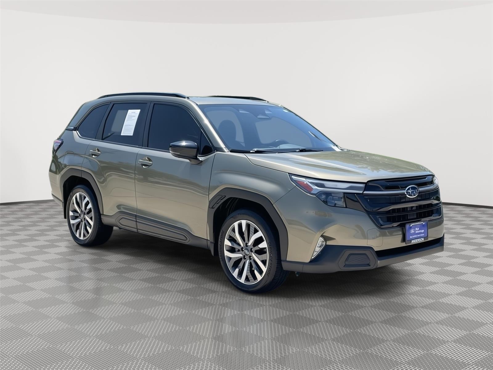 Vehicle photo 5