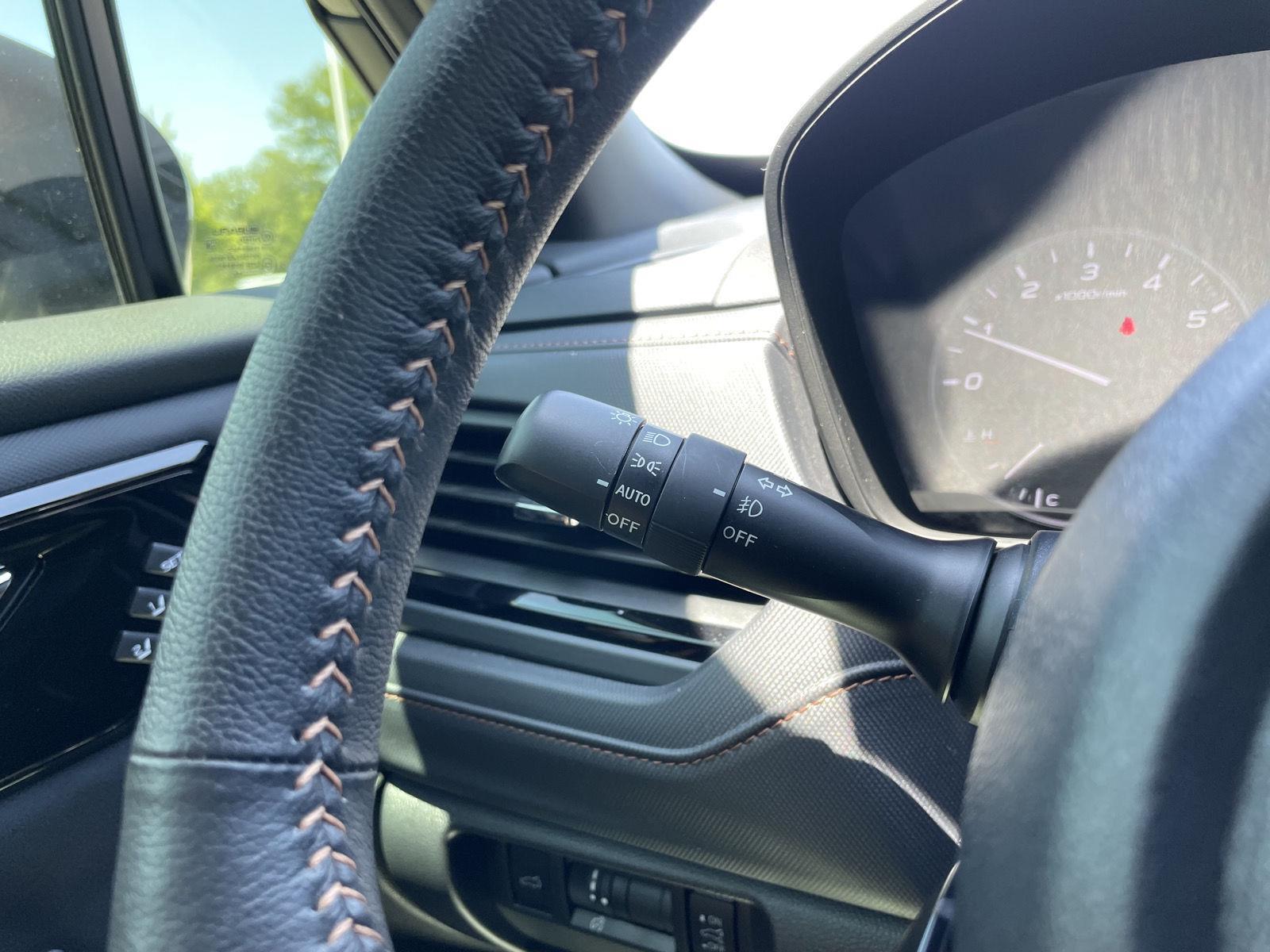 Vehicle photo 16