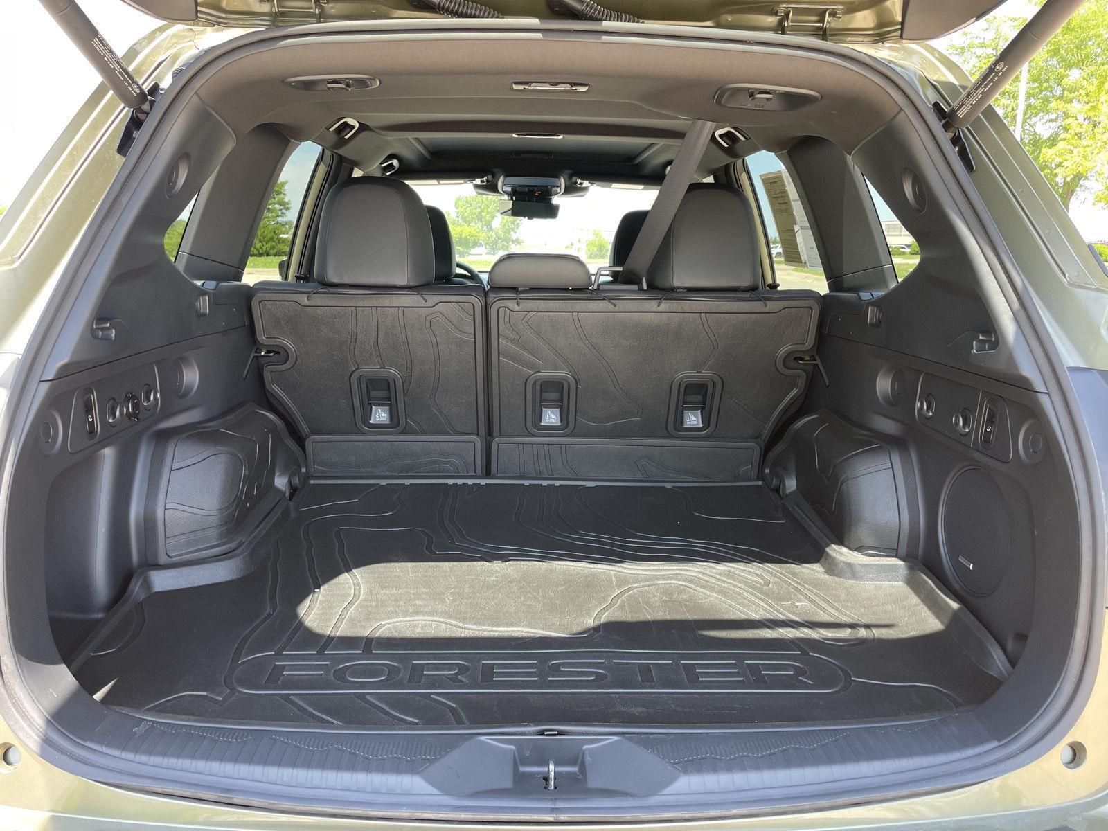 Vehicle photo 38