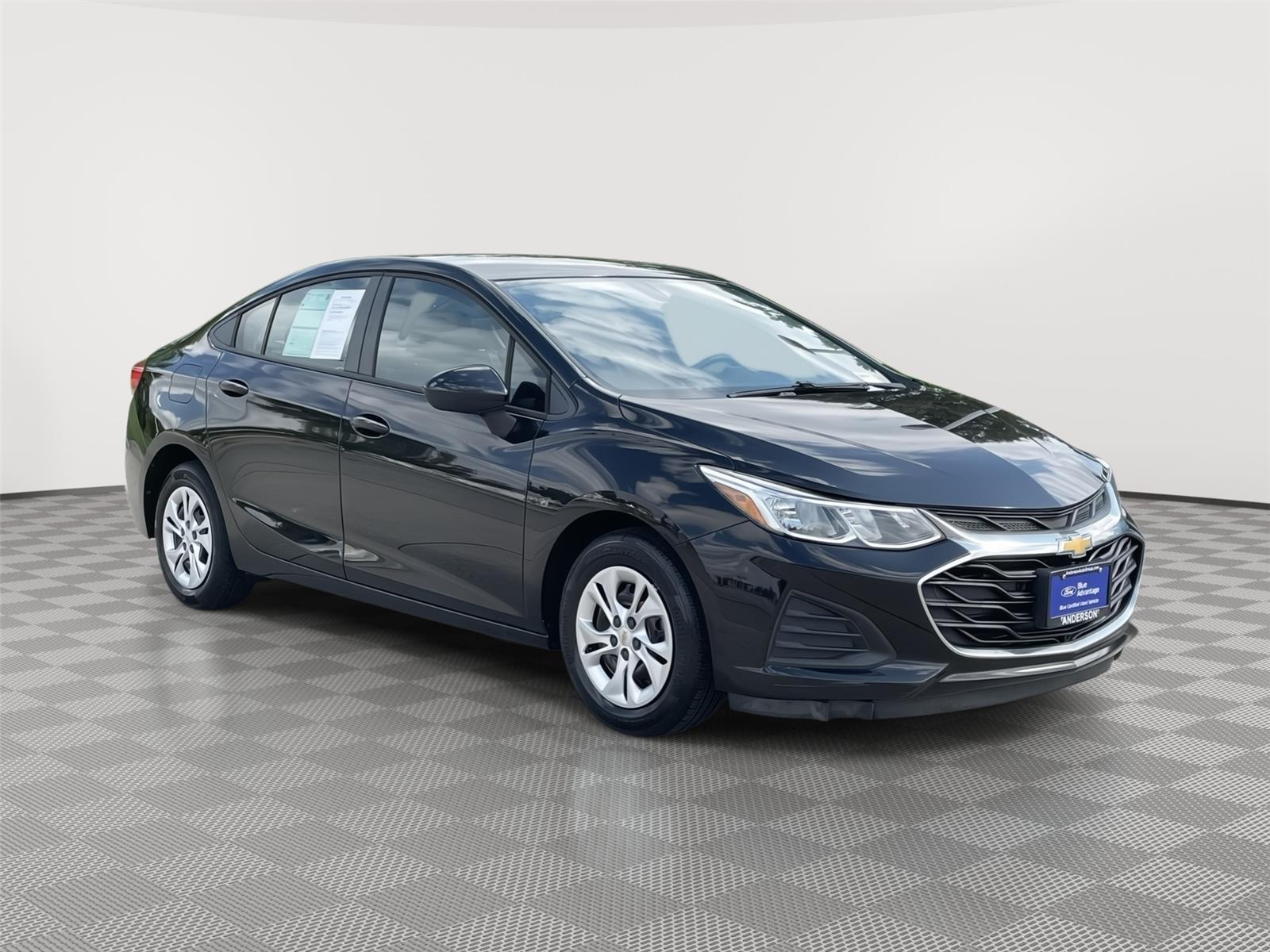 Used 2019 Chevrolet Cruze for sale in Lincoln NE
