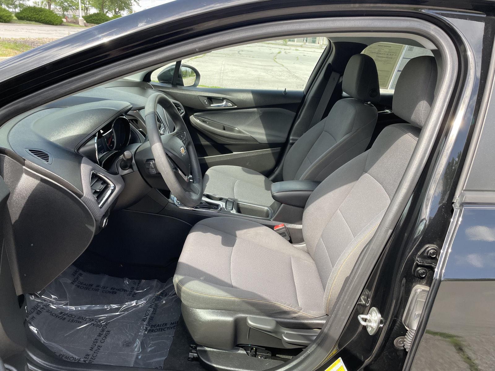 Used 2019 Chevrolet Cruze for sale in Lincoln NE