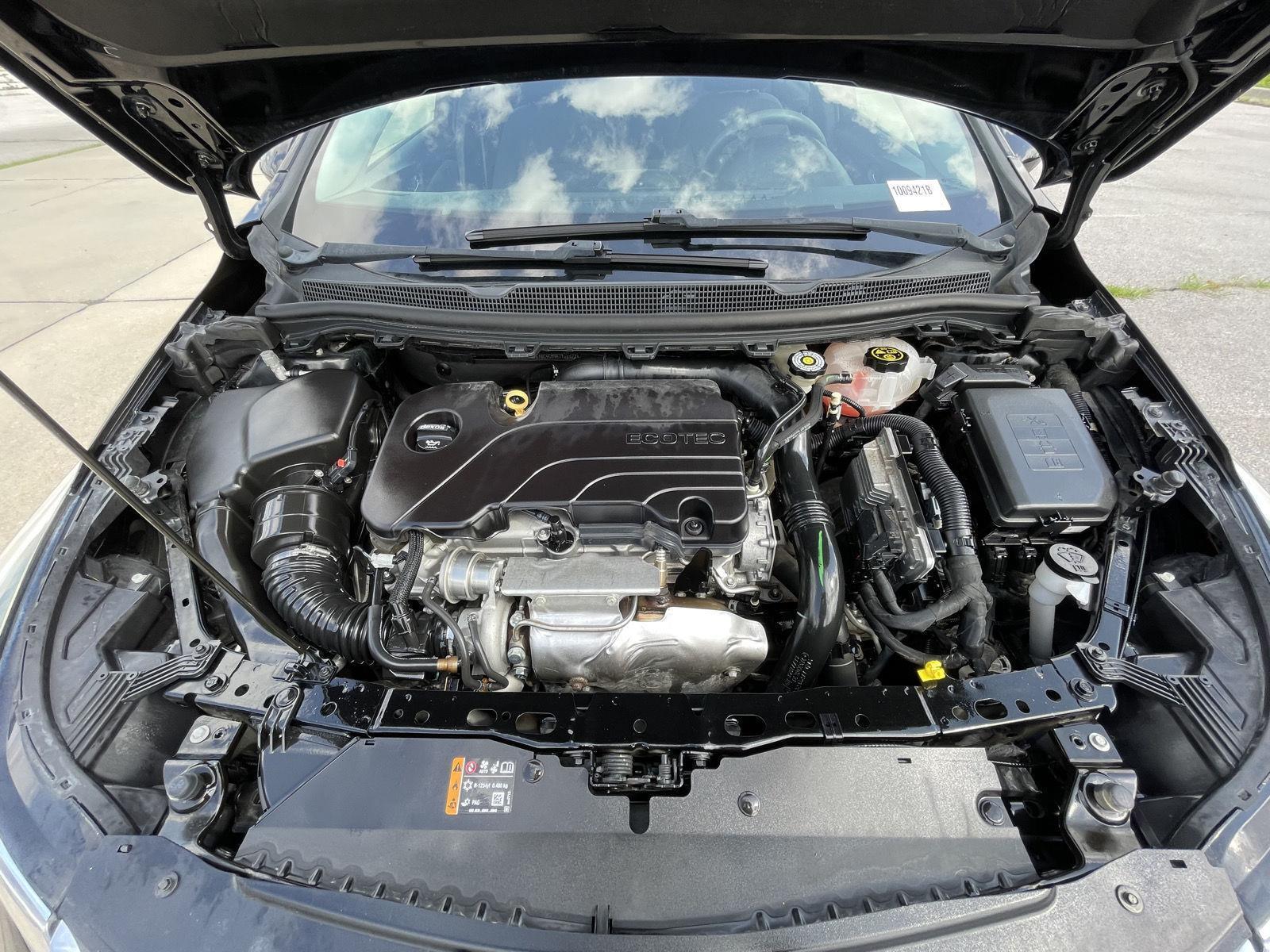 Used 2019 Chevrolet Cruze for sale in Lincoln NE