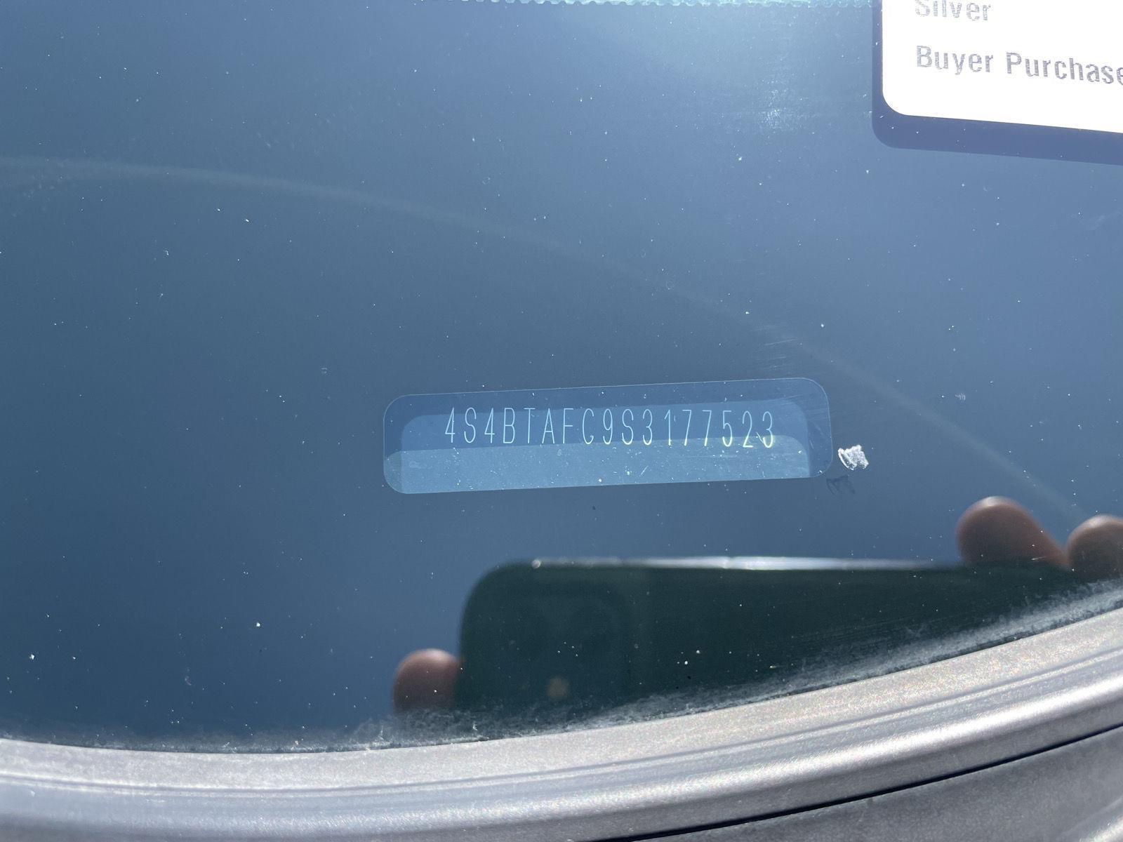 Vehicle photo 33
