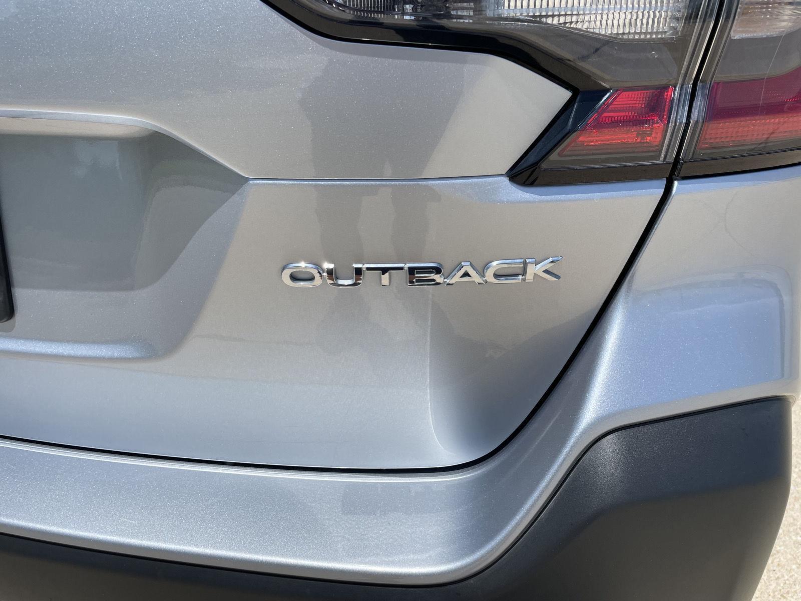 Vehicle photo 37