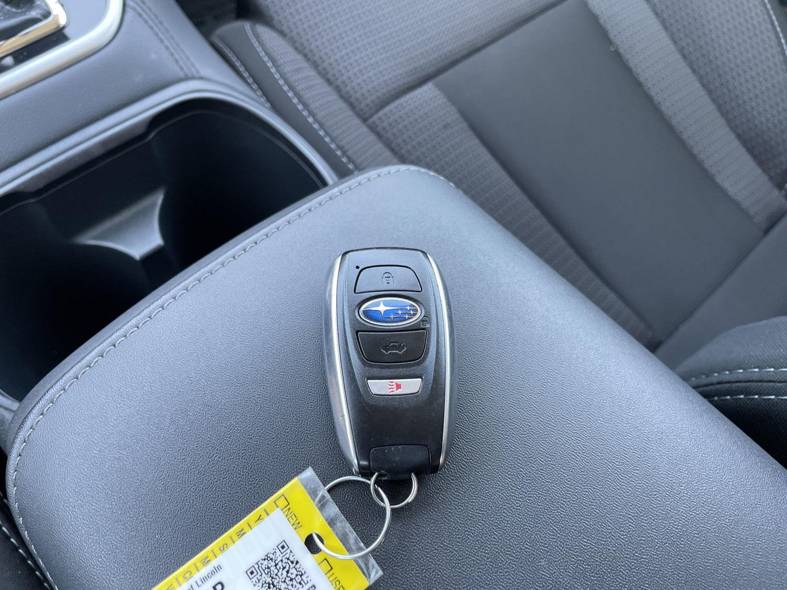 Vehicle photo 38