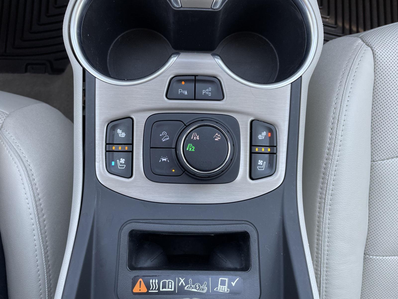 Vehicle photo 32