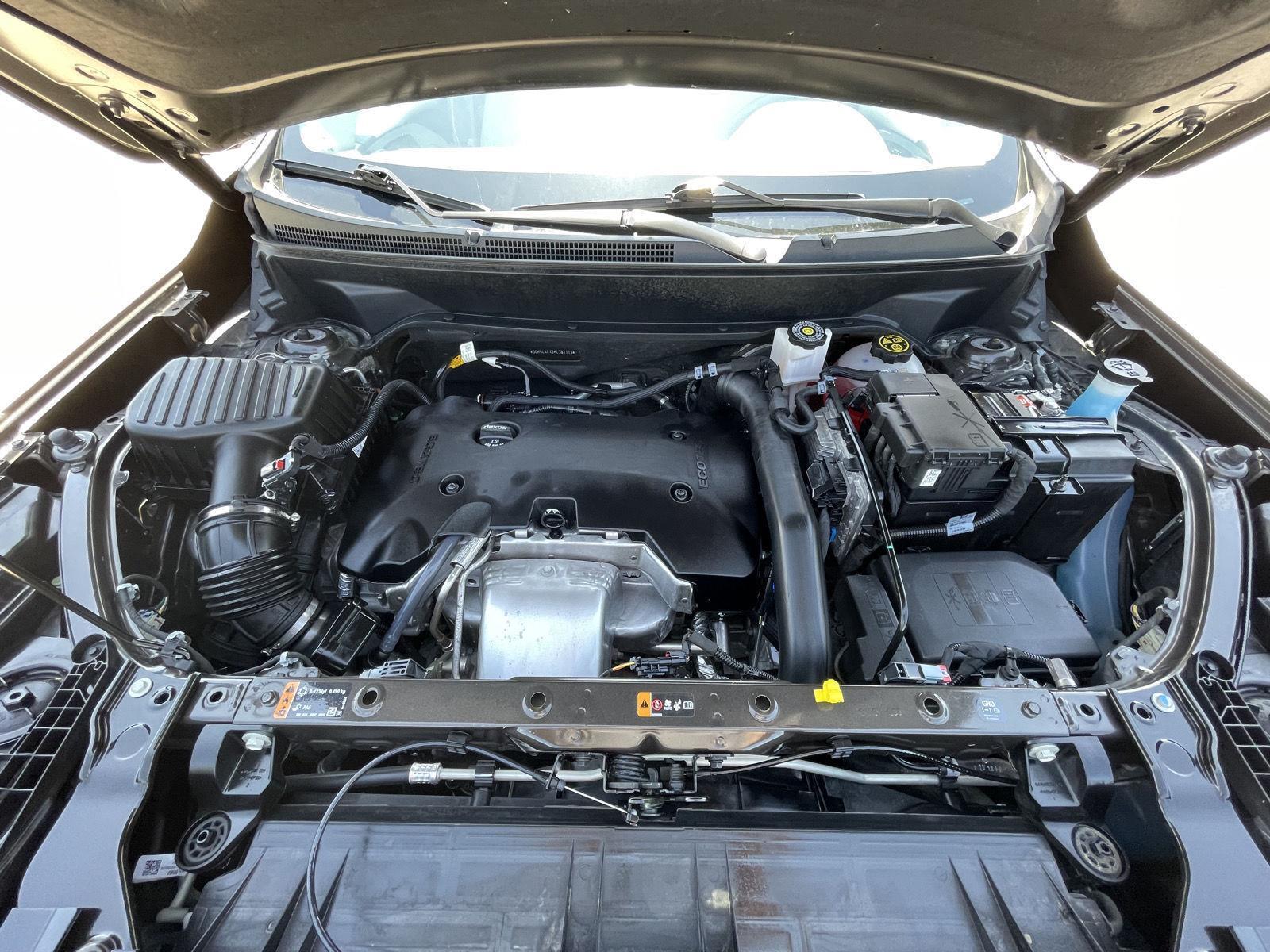 Vehicle photo 38