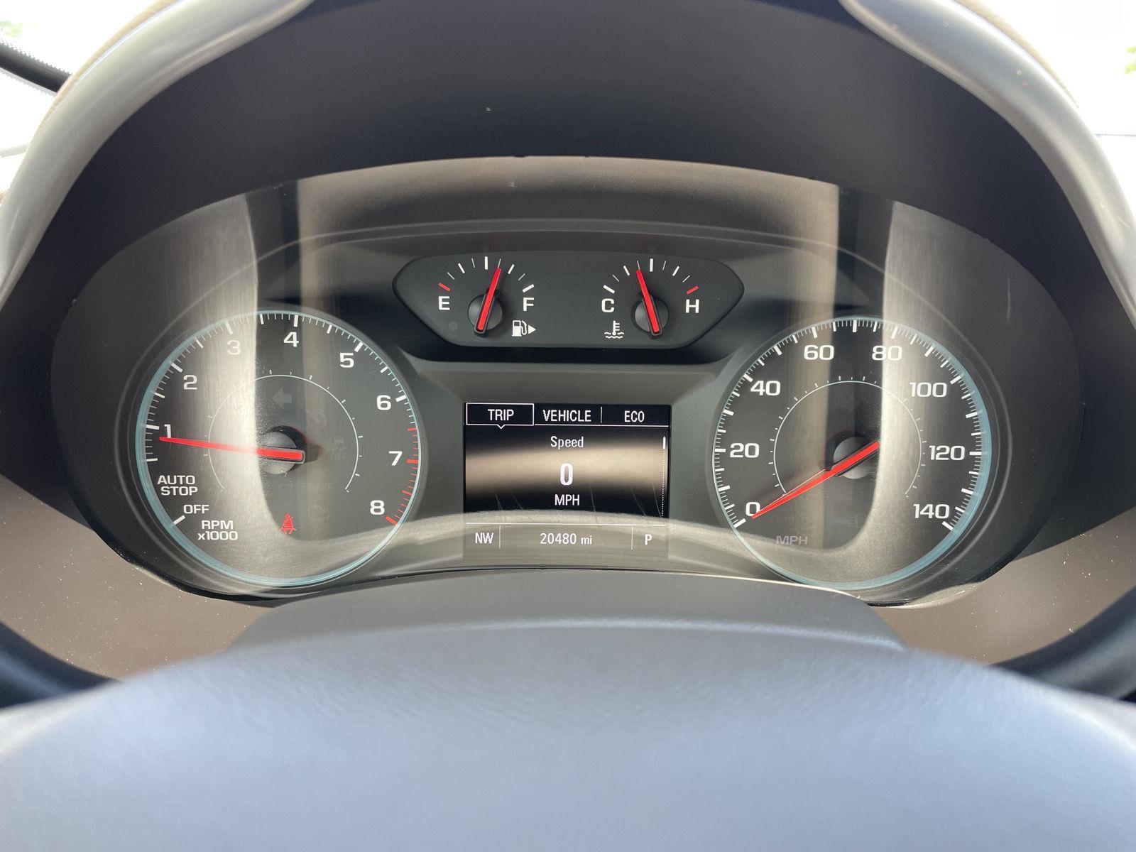 Vehicle photo 15