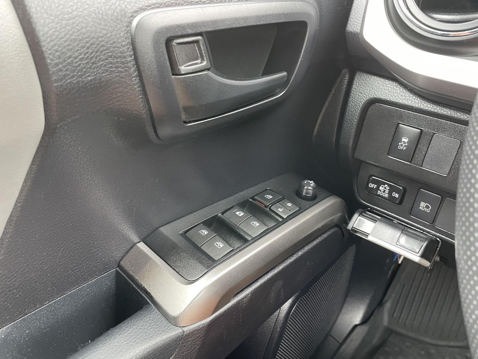 Used 2020 Toyota Tacoma for sale in Lincoln NE