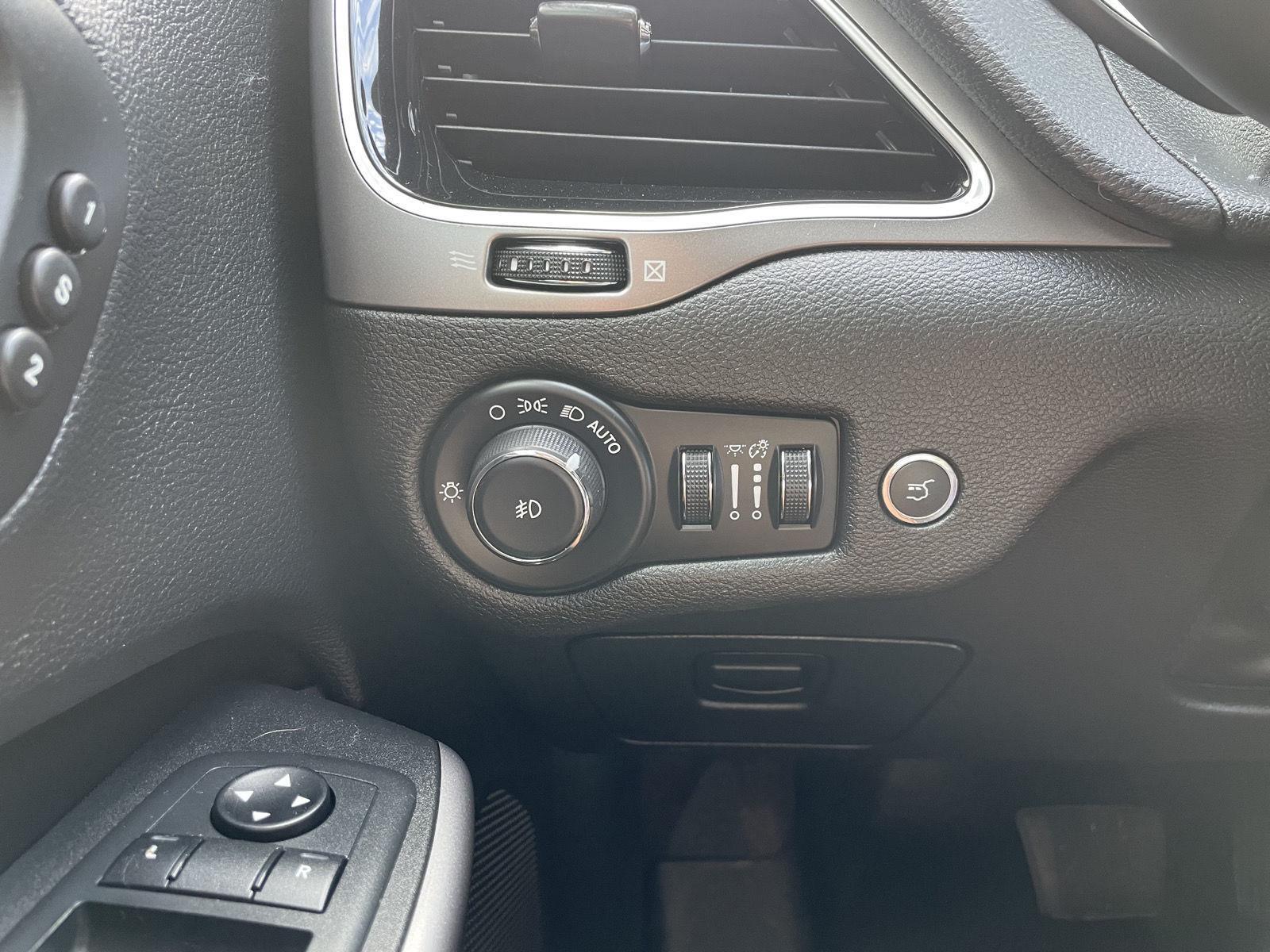 Used 2019 Jeep Cherokee for sale in Lincoln NE