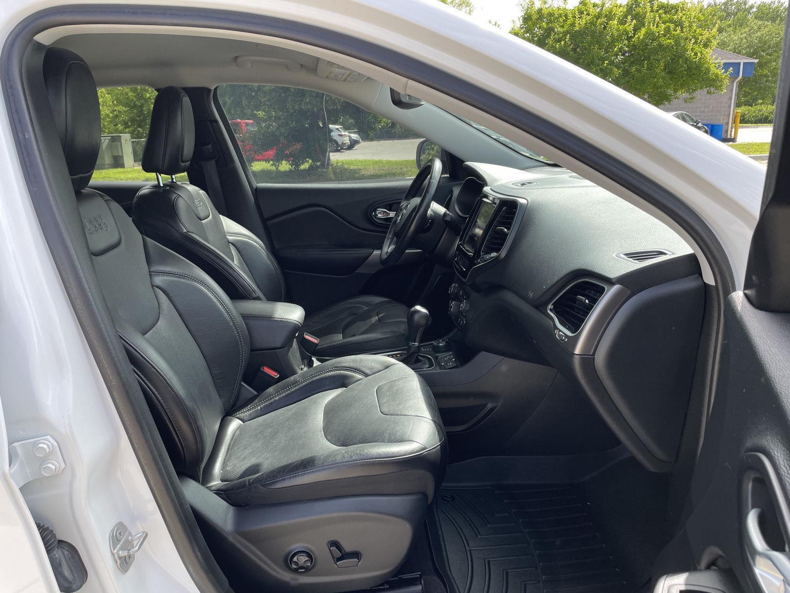 Used 2019 Jeep Cherokee for sale in Lincoln NE