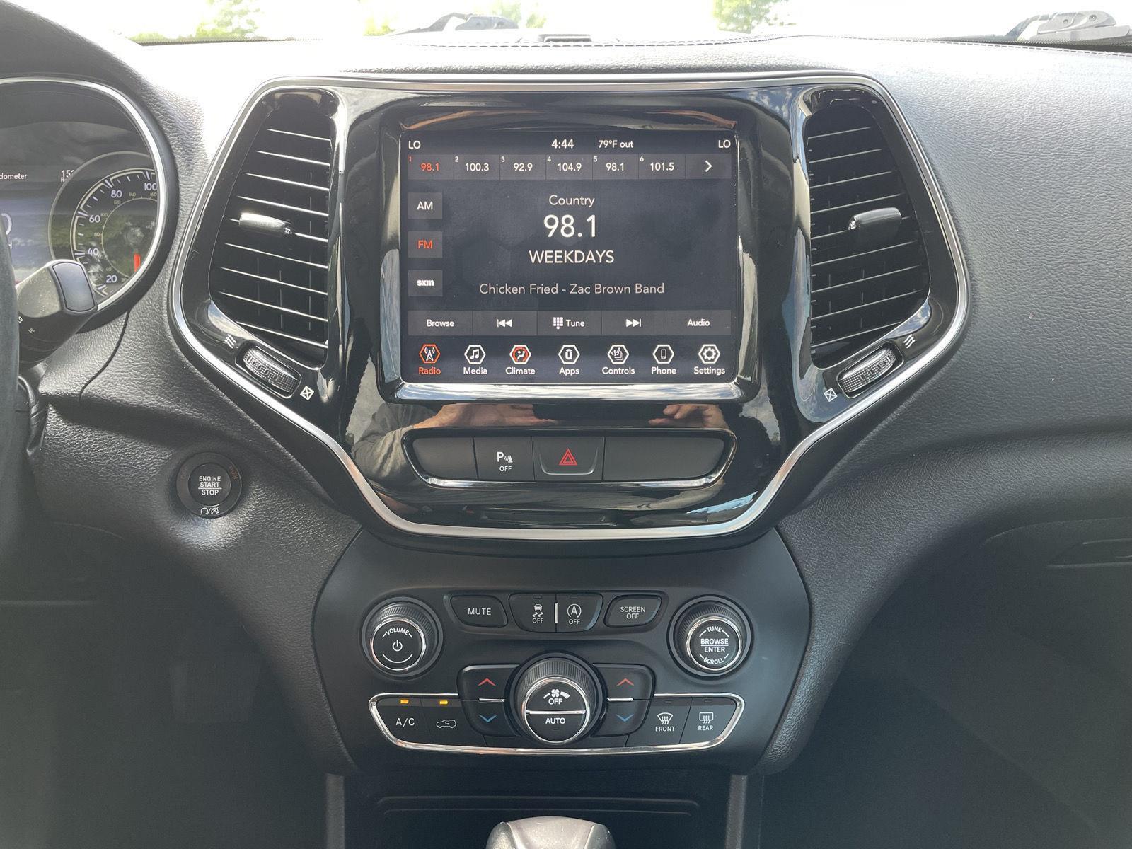 Used 2019 Jeep Cherokee for sale in Lincoln NE