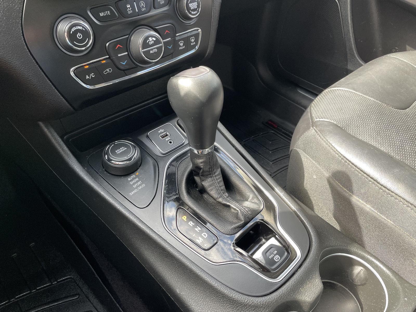Used 2019 Jeep Cherokee for sale in Lincoln NE