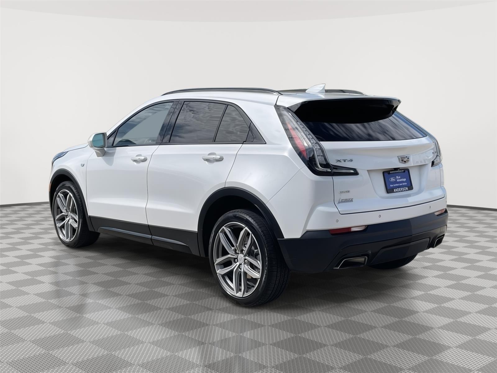 Used 2020 Cadillac XT4 for sale in Lincoln NE