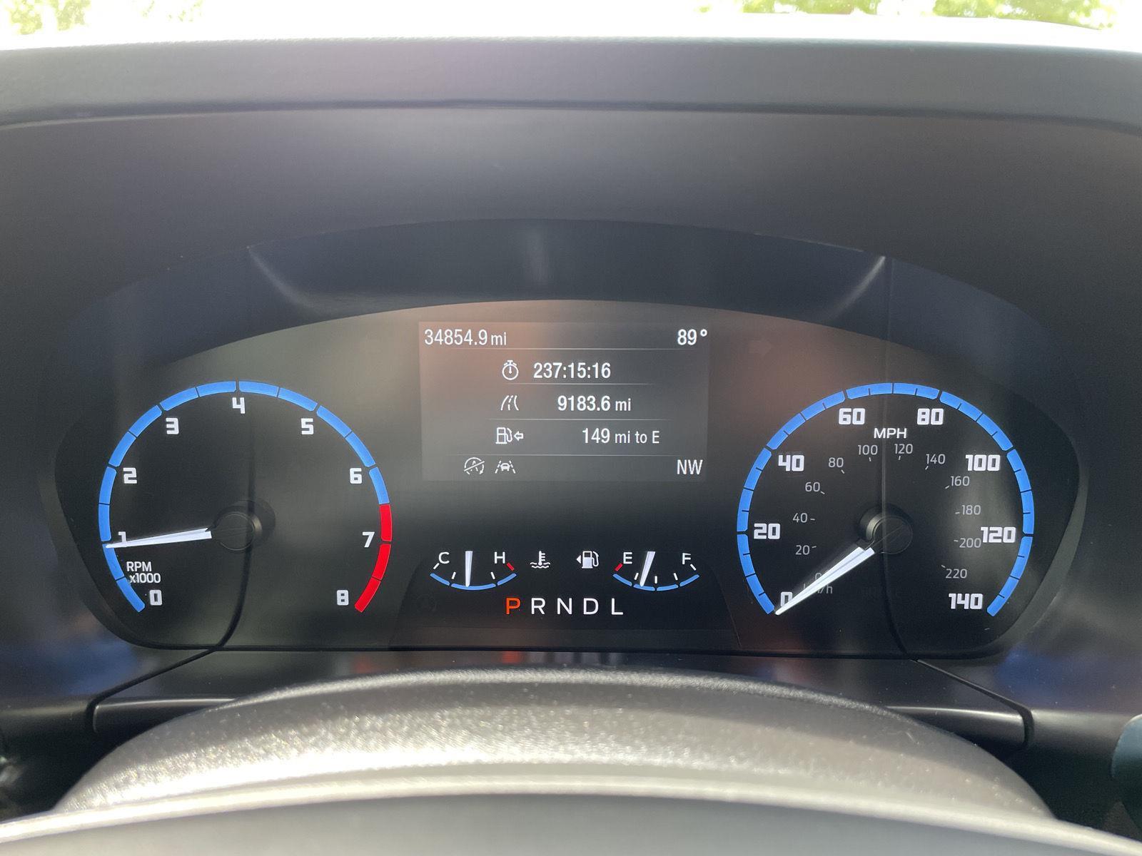 Vehicle photo 15