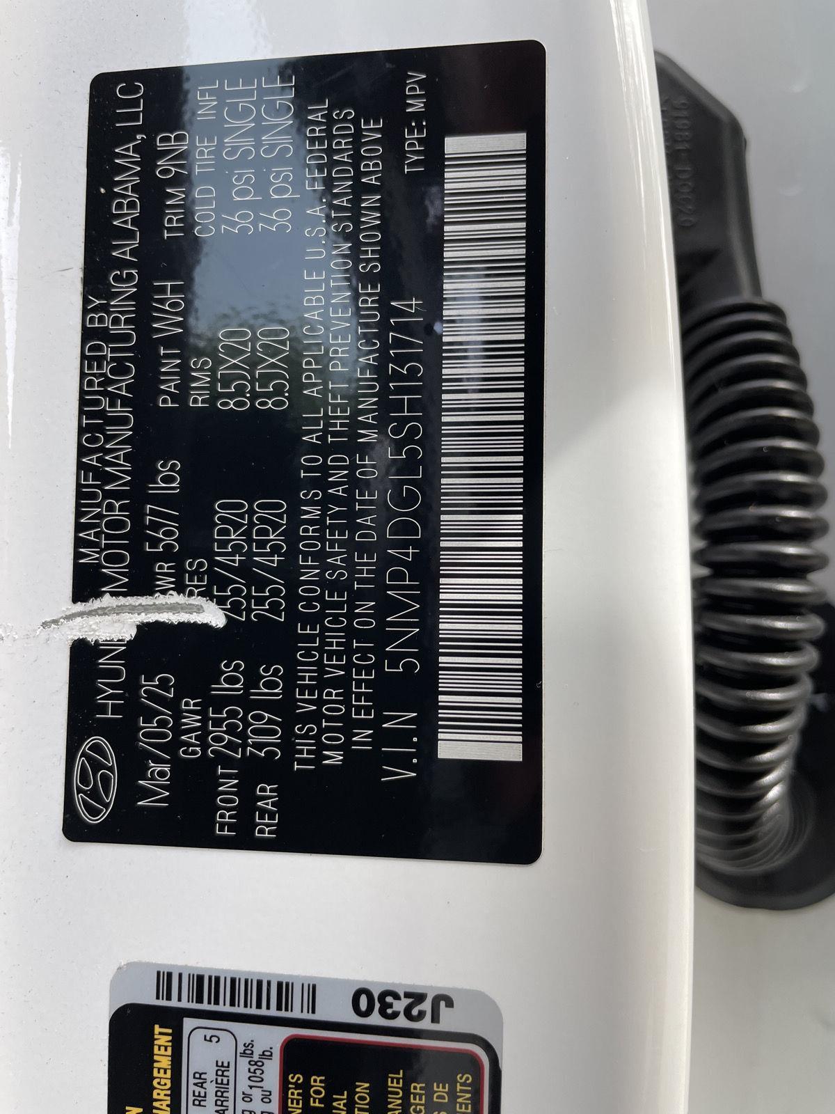 Vehicle photo 34