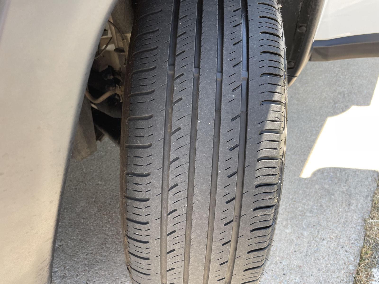 Vehicle photo 11