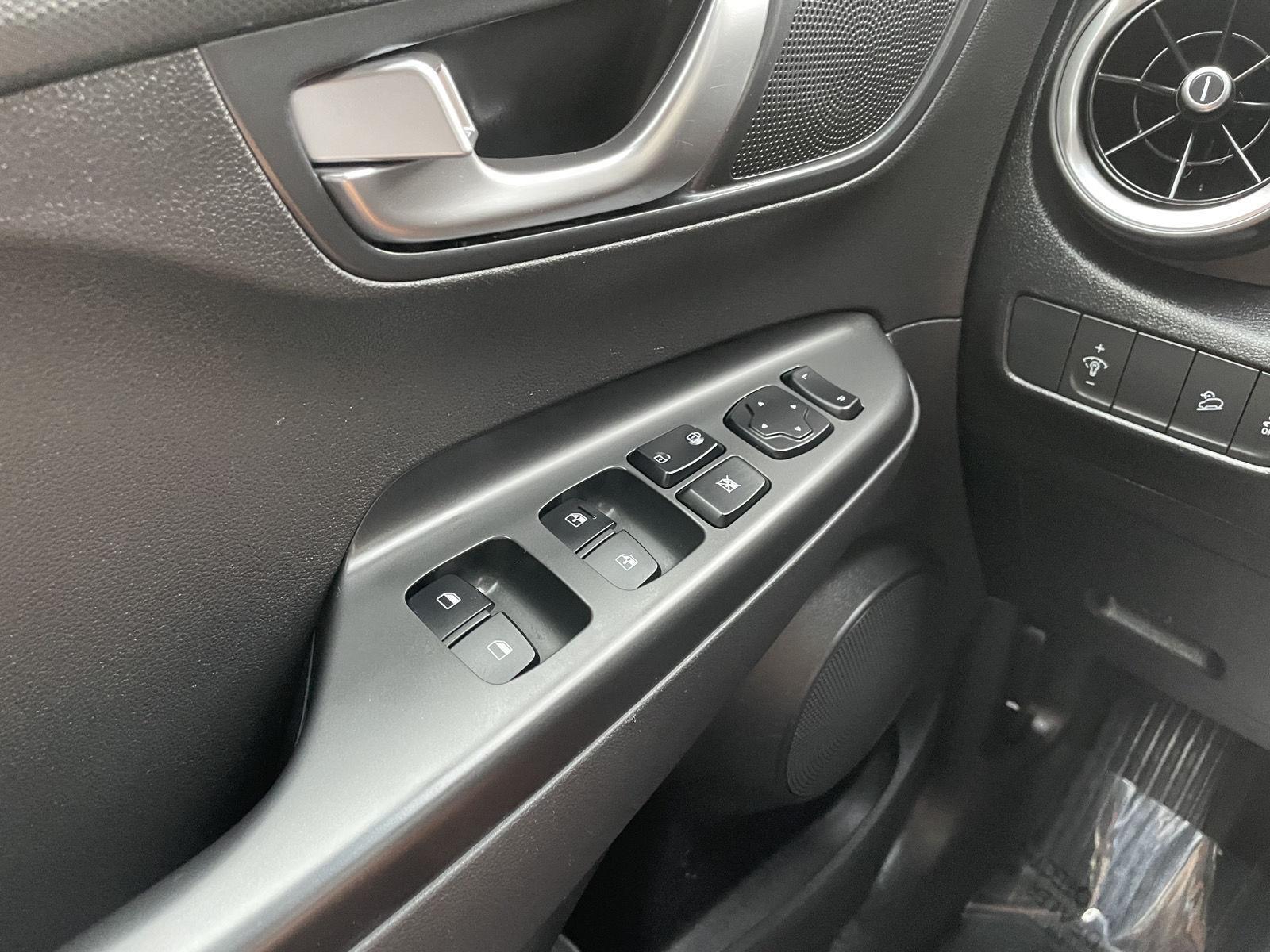 Used 2022 Hyundai Kona for sale in Lincoln NE