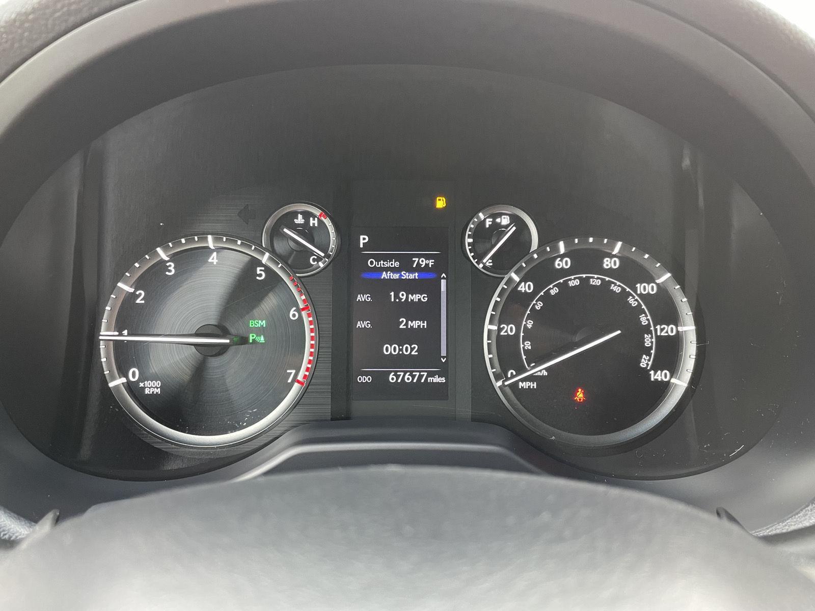 Vehicle photo 15