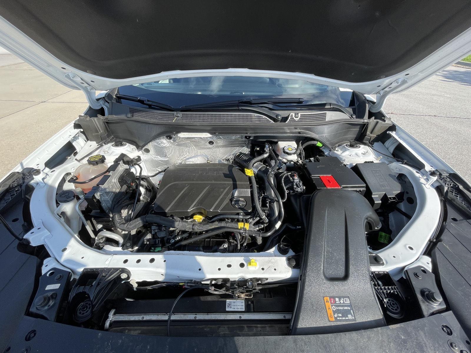 Vehicle photo 32