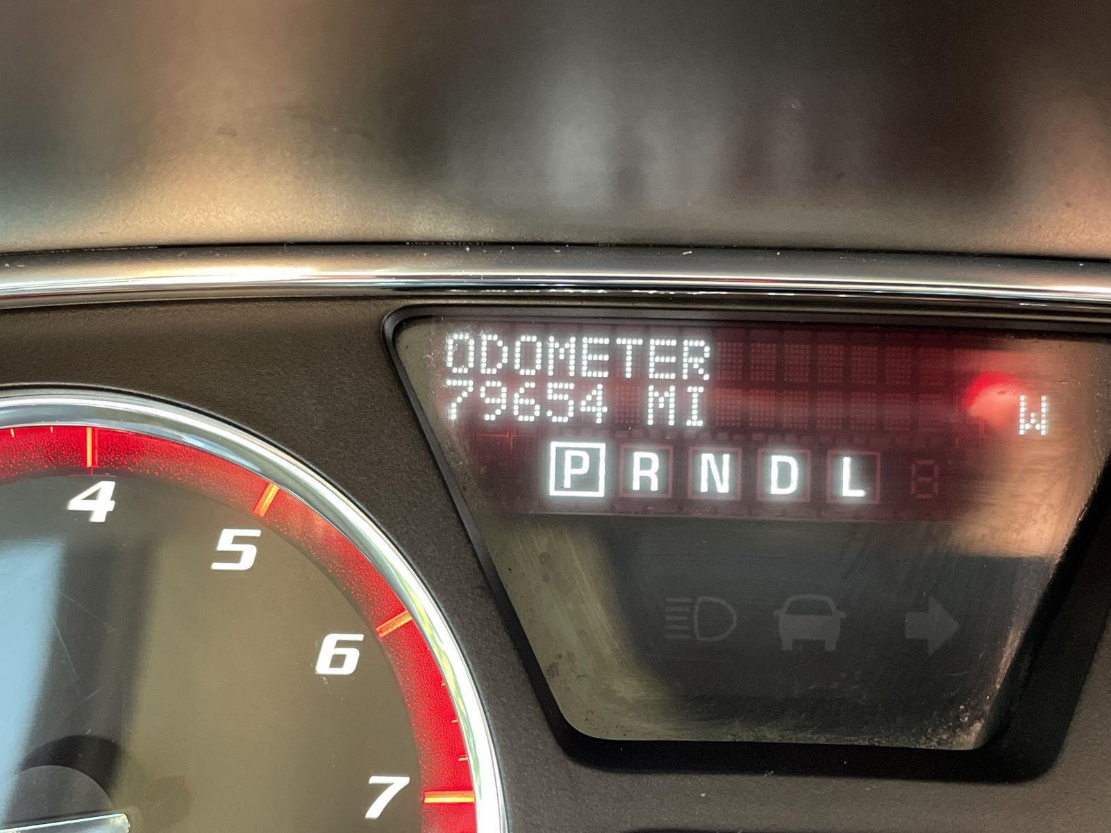 Vehicle photo 3