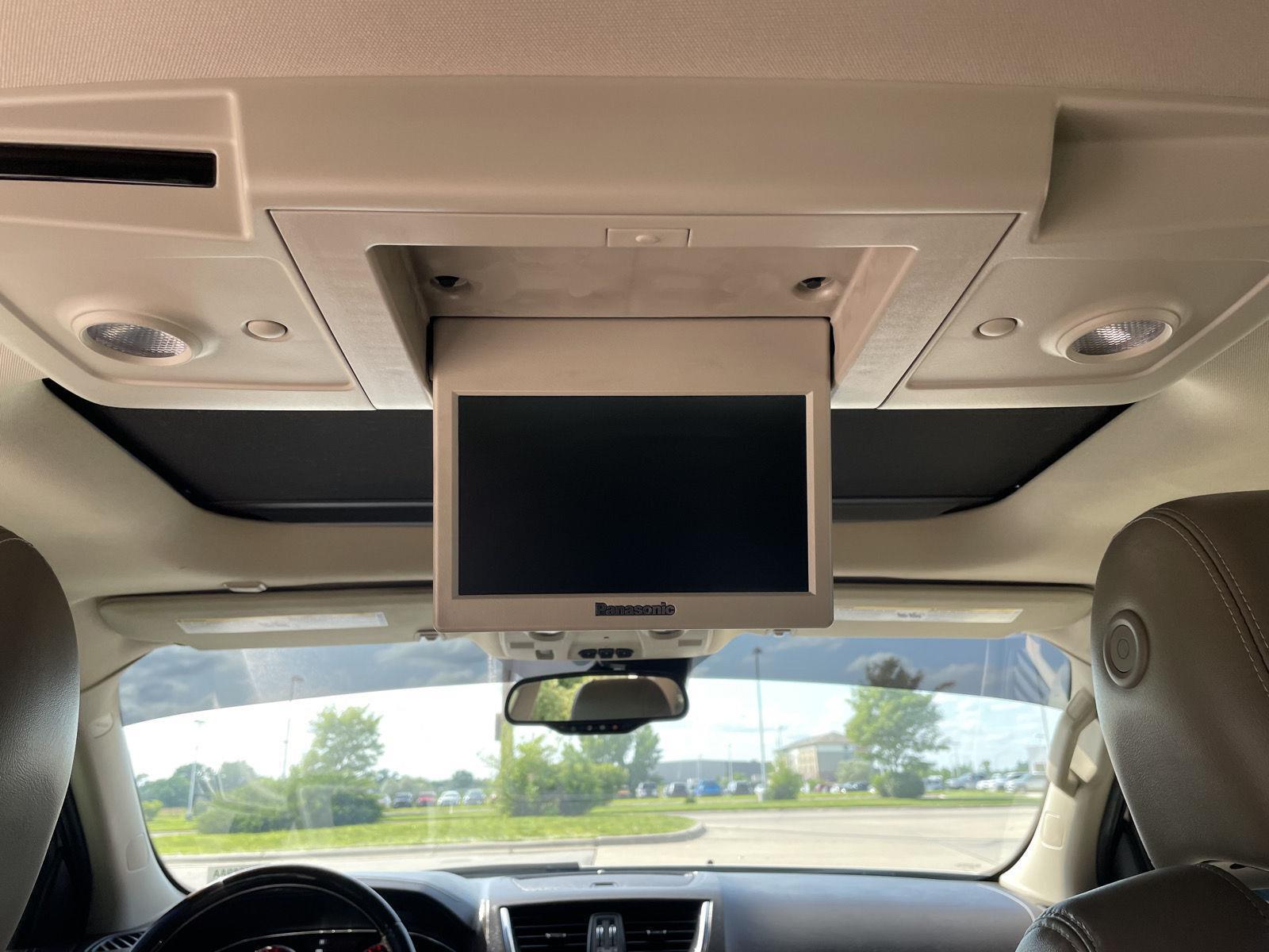 Vehicle photo 21