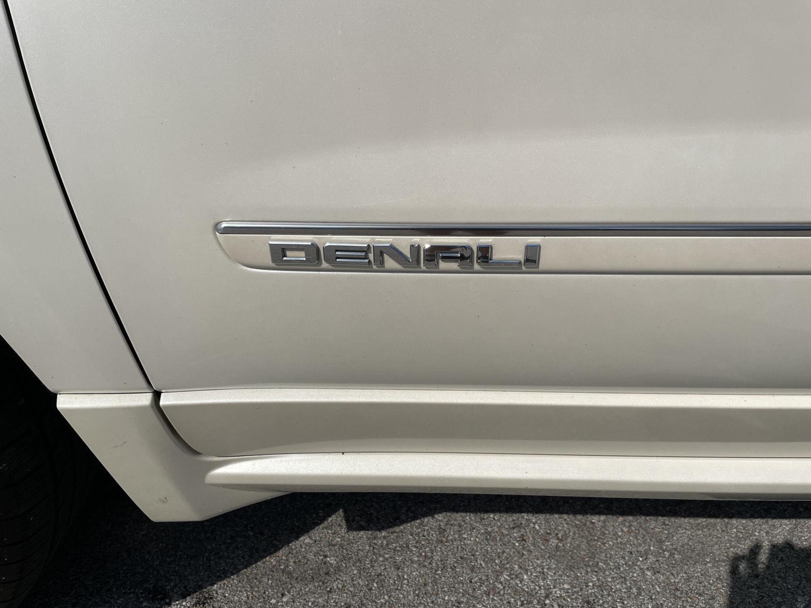 Vehicle photo 41