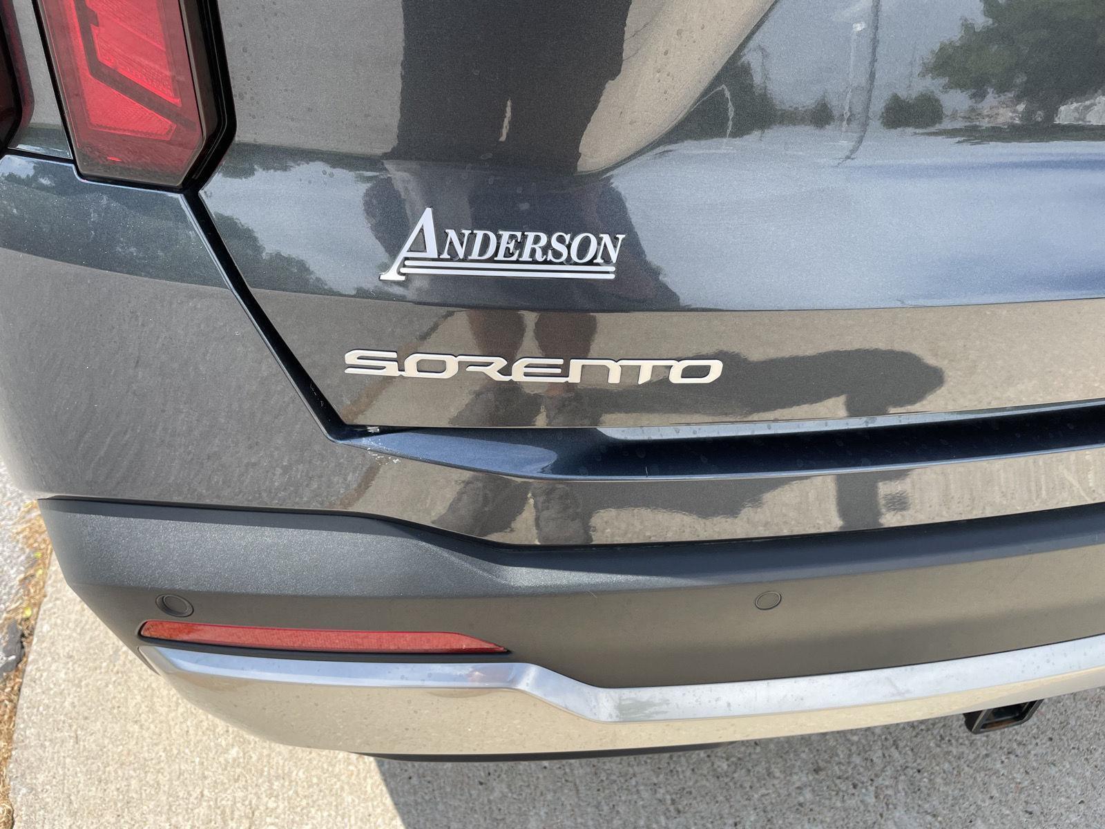 Vehicle photo 38